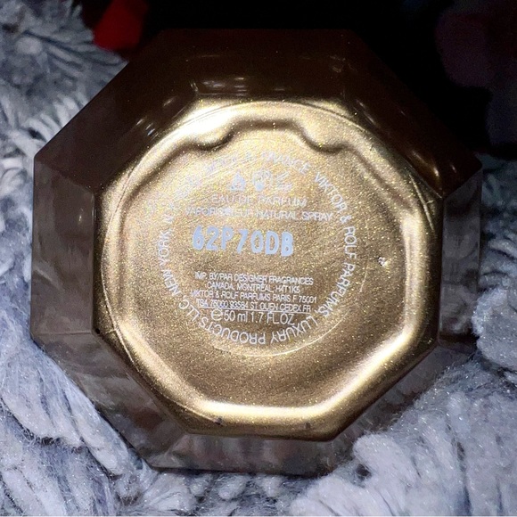 Hardly used- like new Viktor & Ralph Golden - Picture 6 of 6